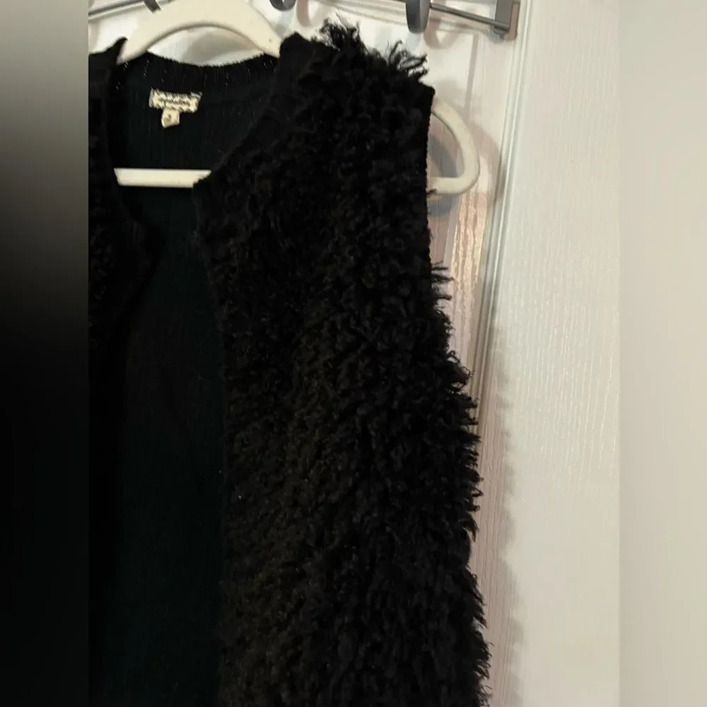 Eyeshadow soft vest Women L Faux Fur Black Open Front Sleeveless whimsigoth cozy